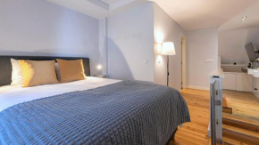 Lisbon Fancy Duplex W/ Patio by LovelyStay